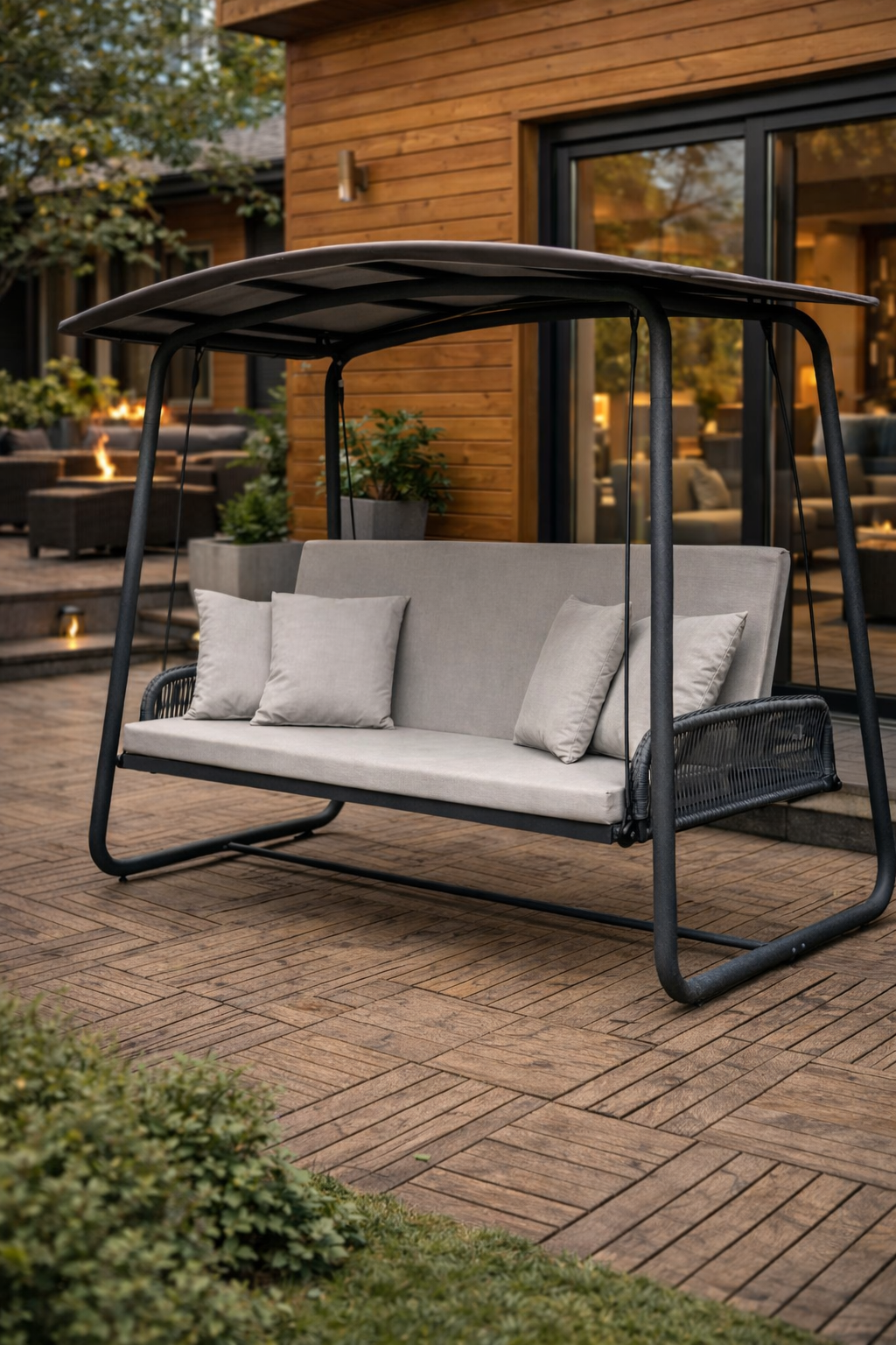 Садові качелі для тераси та саду